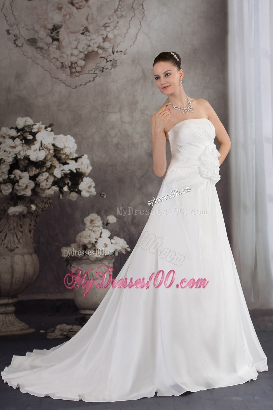 Strapless Hand Made Flower Appliques Court Train Wedding Dresses
