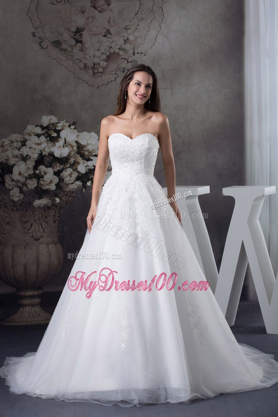 Pretty Sweetheart Appliques Court Train 2013 Wedding Dress On Sale
