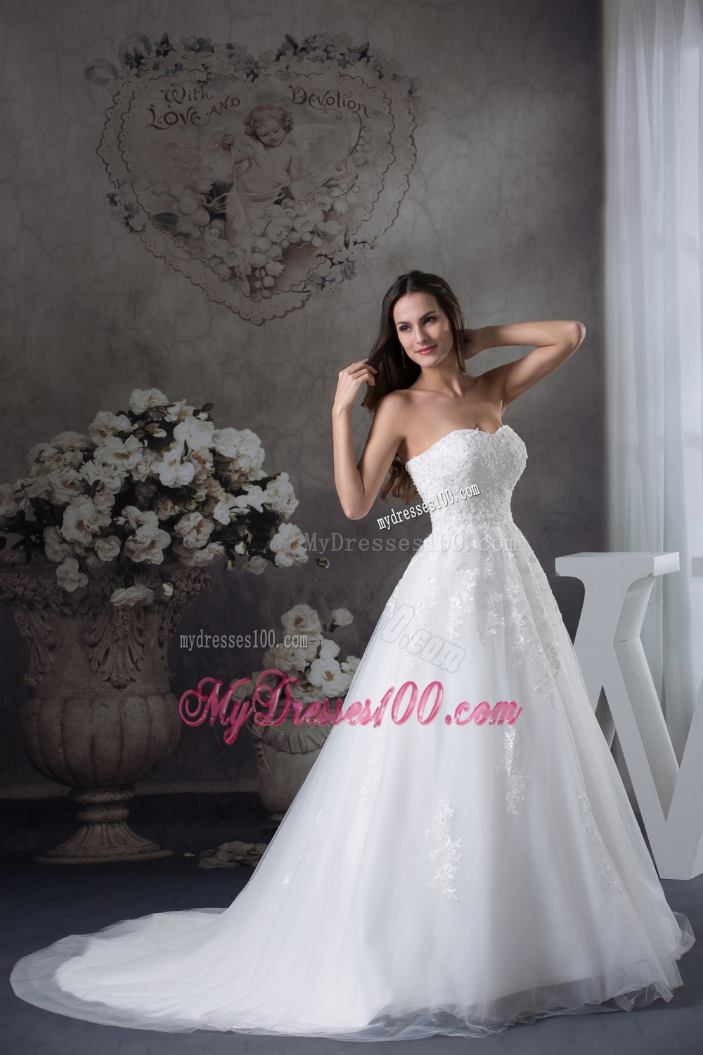 Pretty Sweetheart Appliques Court Train 2013 Wedding Dress On Sale