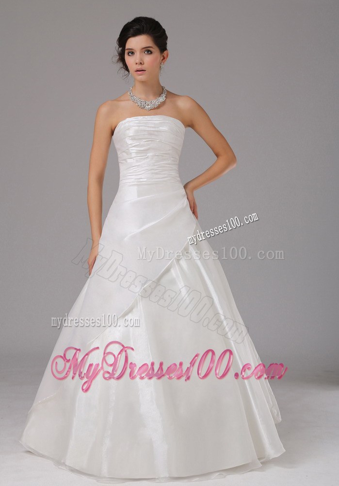 2012 Elegant Wedding Dress with Ruching Floor-length Strapless