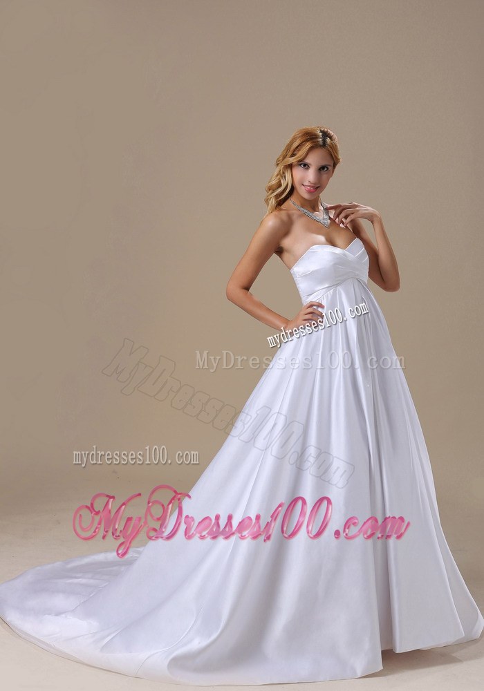 Simple Sweetheart Brush Train Plus Size Wedding Dress for Cheap