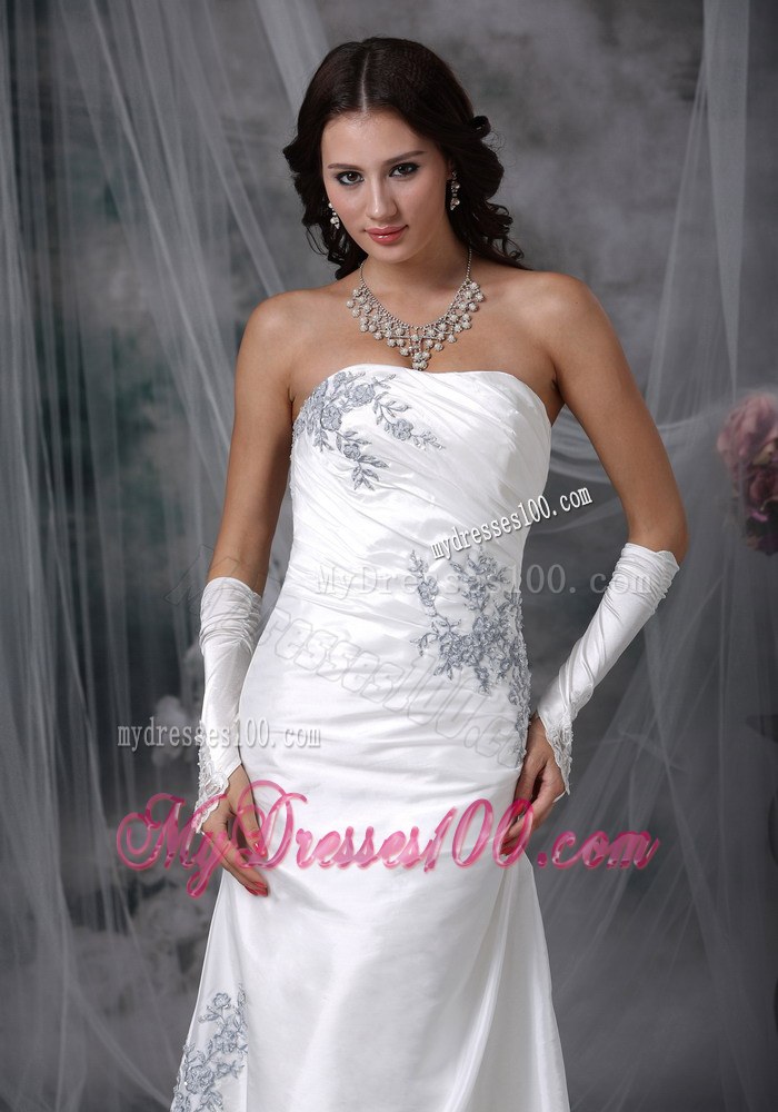Affordable Brush Train Wedding Gowns with Appliques and Ruching