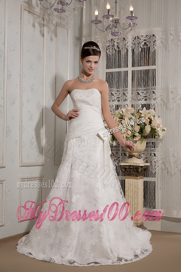 Affordable Strapless Court Train Lace Bowknot Wedding Dress for 2013