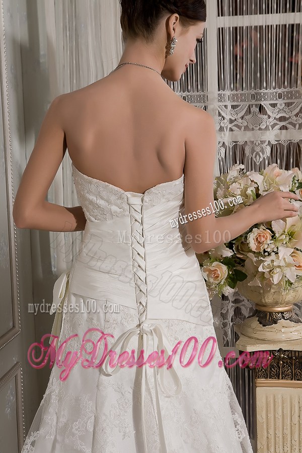 Affordable Strapless Court Train Lace Bowknot Wedding Dress for 2013