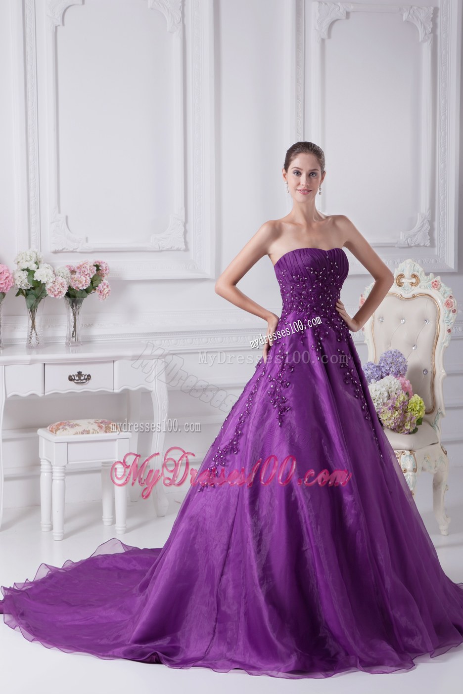 Appliques Sweetheart A-Line Chapel Train Wedding Dress in Purple