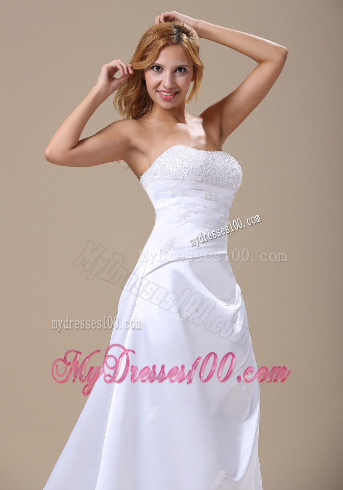 Romantic Beaded Decorate Bust and Appliques For 2013 Wedding Dress