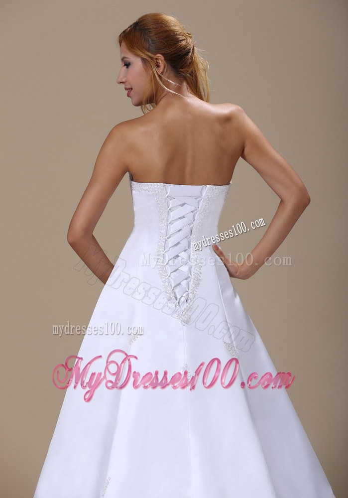 Romantic Beaded Decorate Bust and Appliques For 2013 Wedding Dress