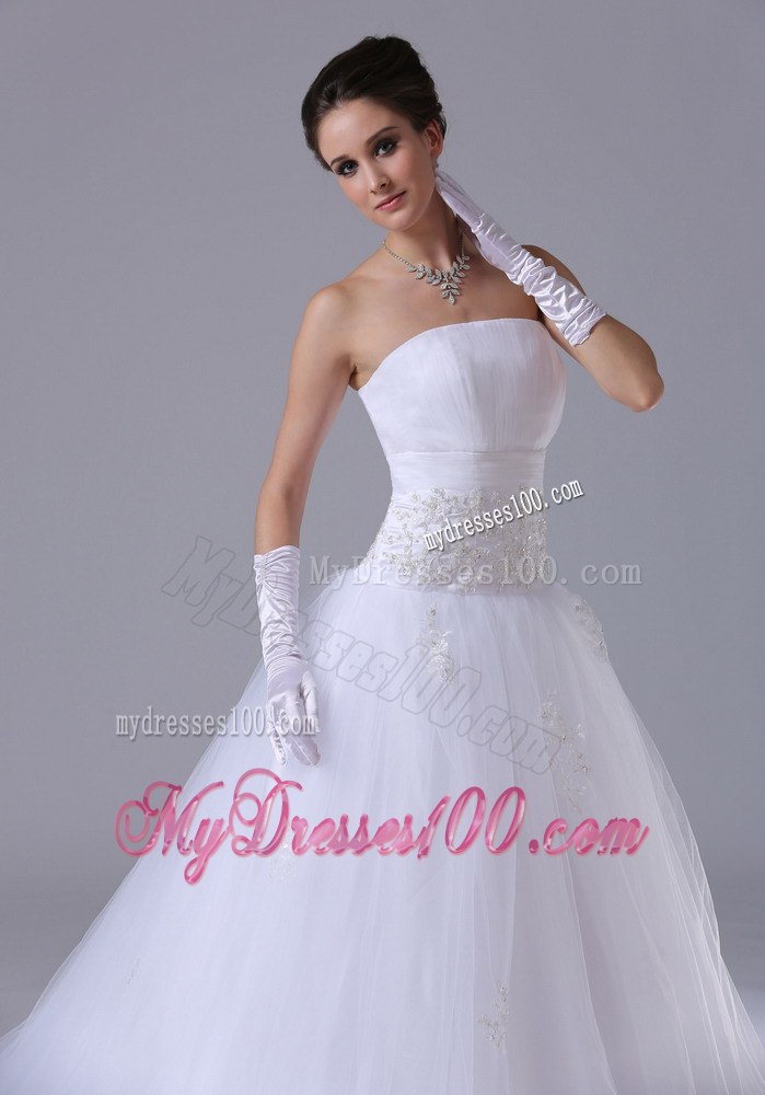 Beaded Decorate Waist Strapless Garden Wedding Dresses for 2013