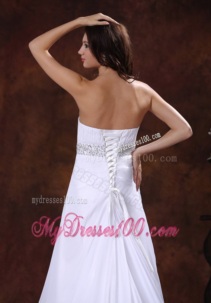 Beaded Decotare Waist White Sweetheart Wedding Dress With Brush 