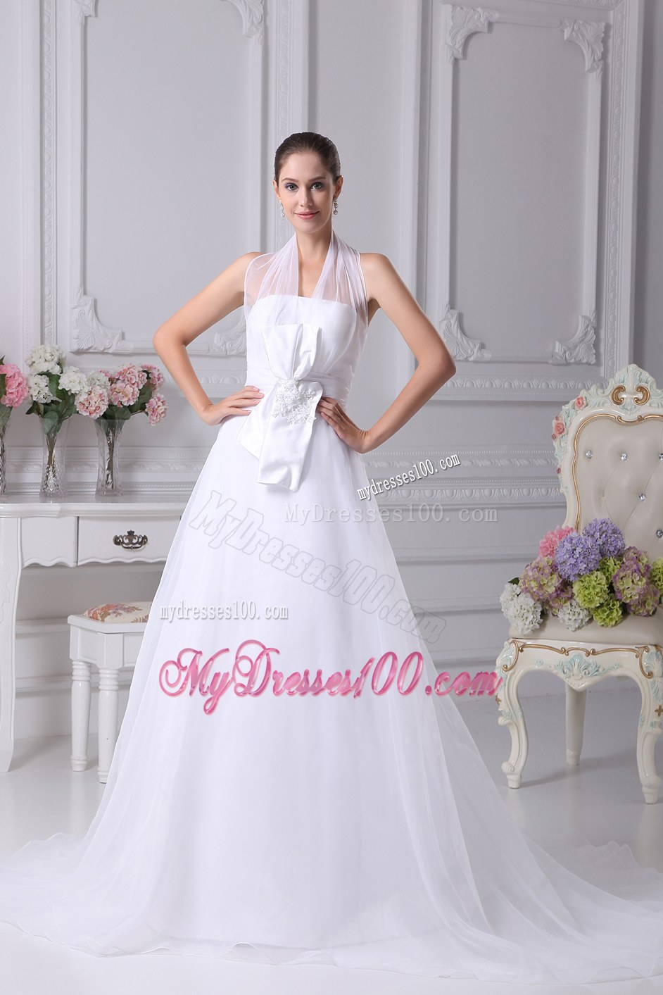 Beading Court Train Halter Pretty Wedding Dress with Fitted Waist