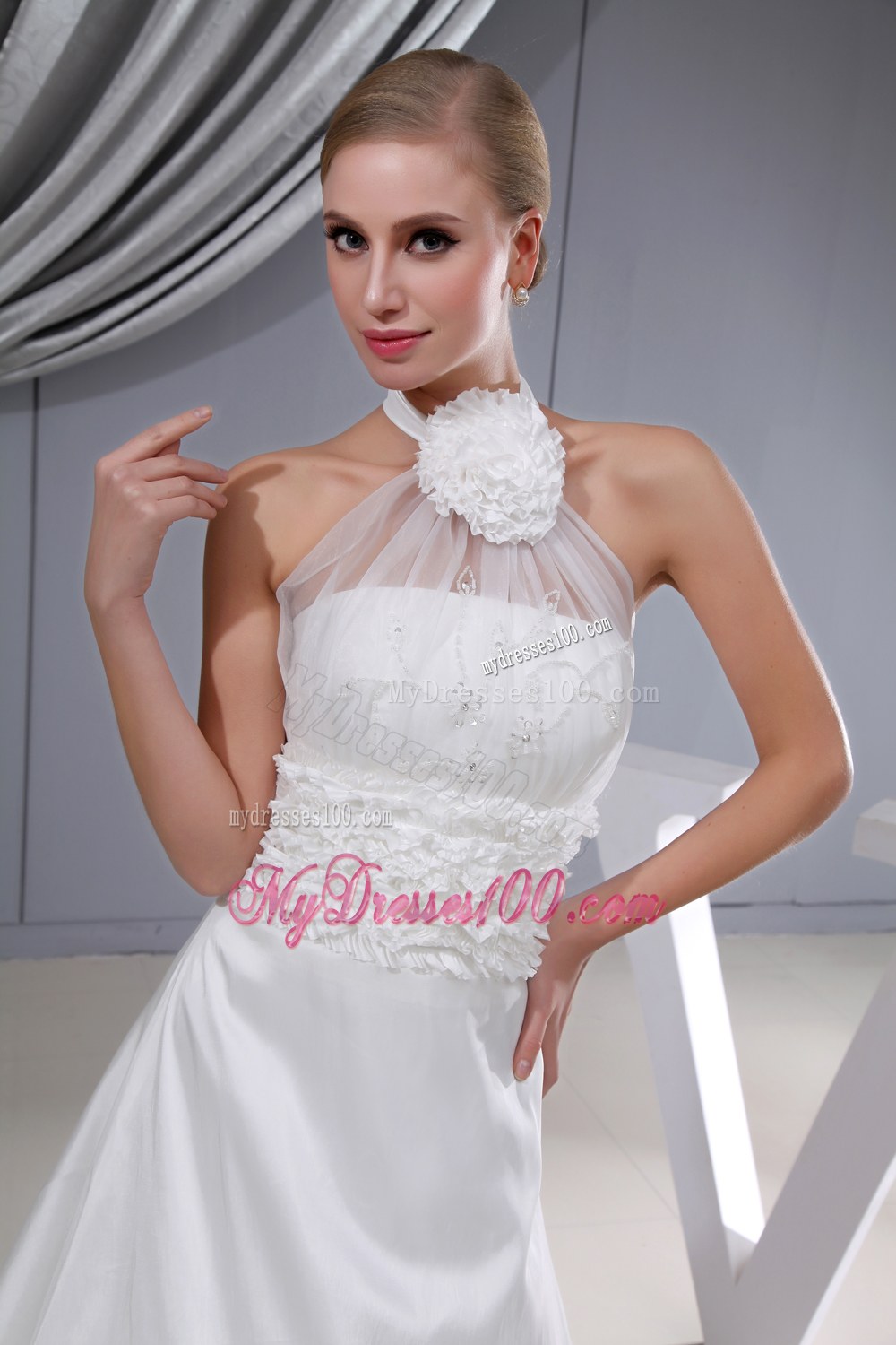 Beading Hand Made Flower Halter Chapel Train Wedding Dress