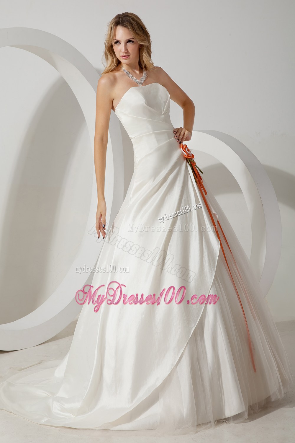 Beautiful Strapless Brush Train Hand Made Flower Wedding Gowns