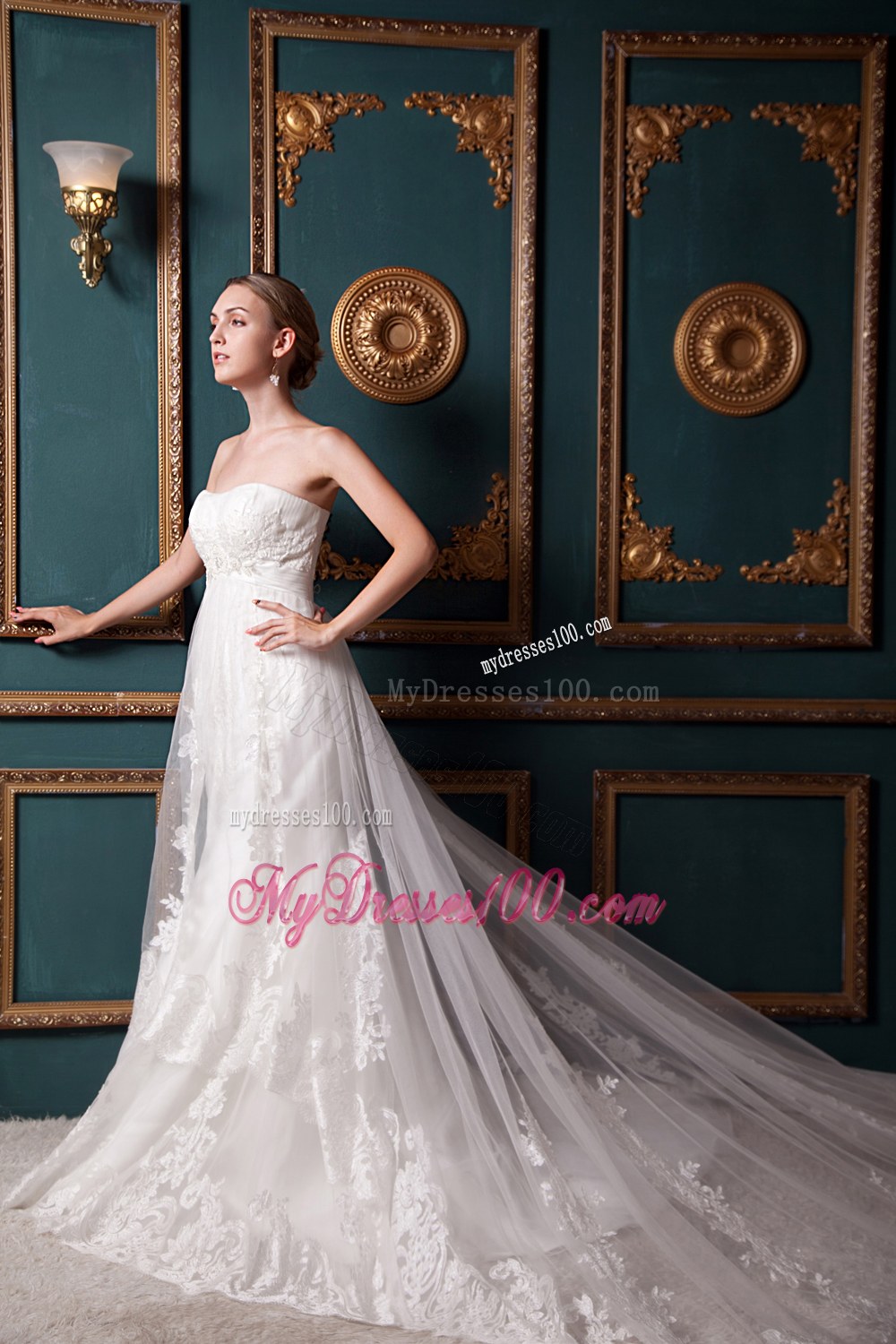 Beautiful Strapless Chapel Train Wedding Dresses with Beading