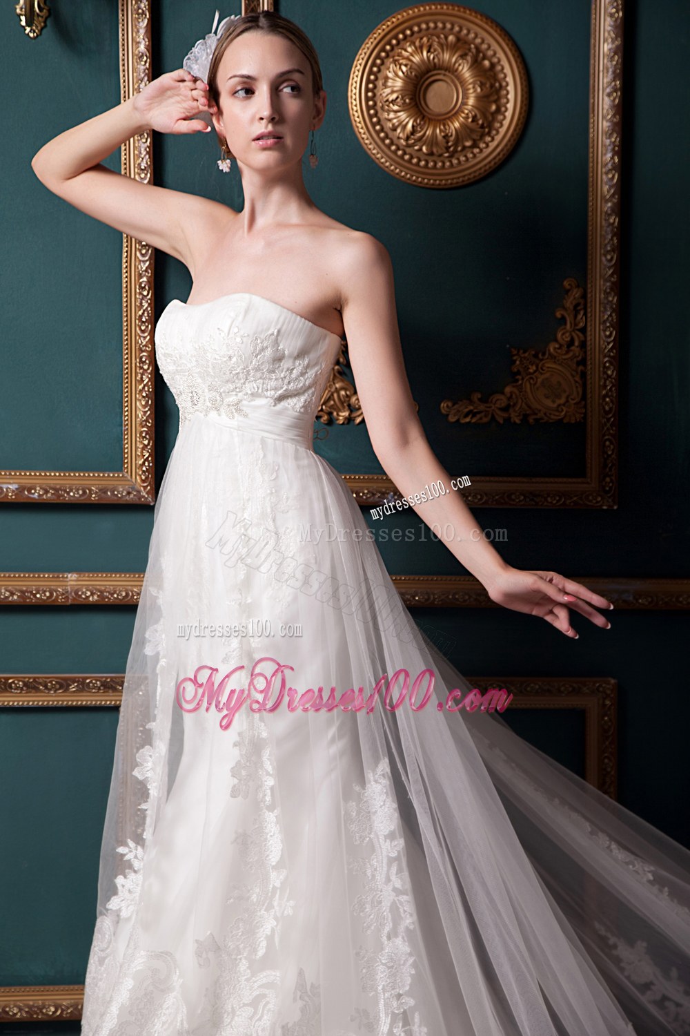 Beautiful Strapless Chapel Train Wedding Dresses with Beading