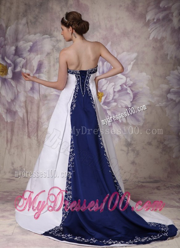 Beautiful Strapless Court Train Wedding Dresses with Embroidery