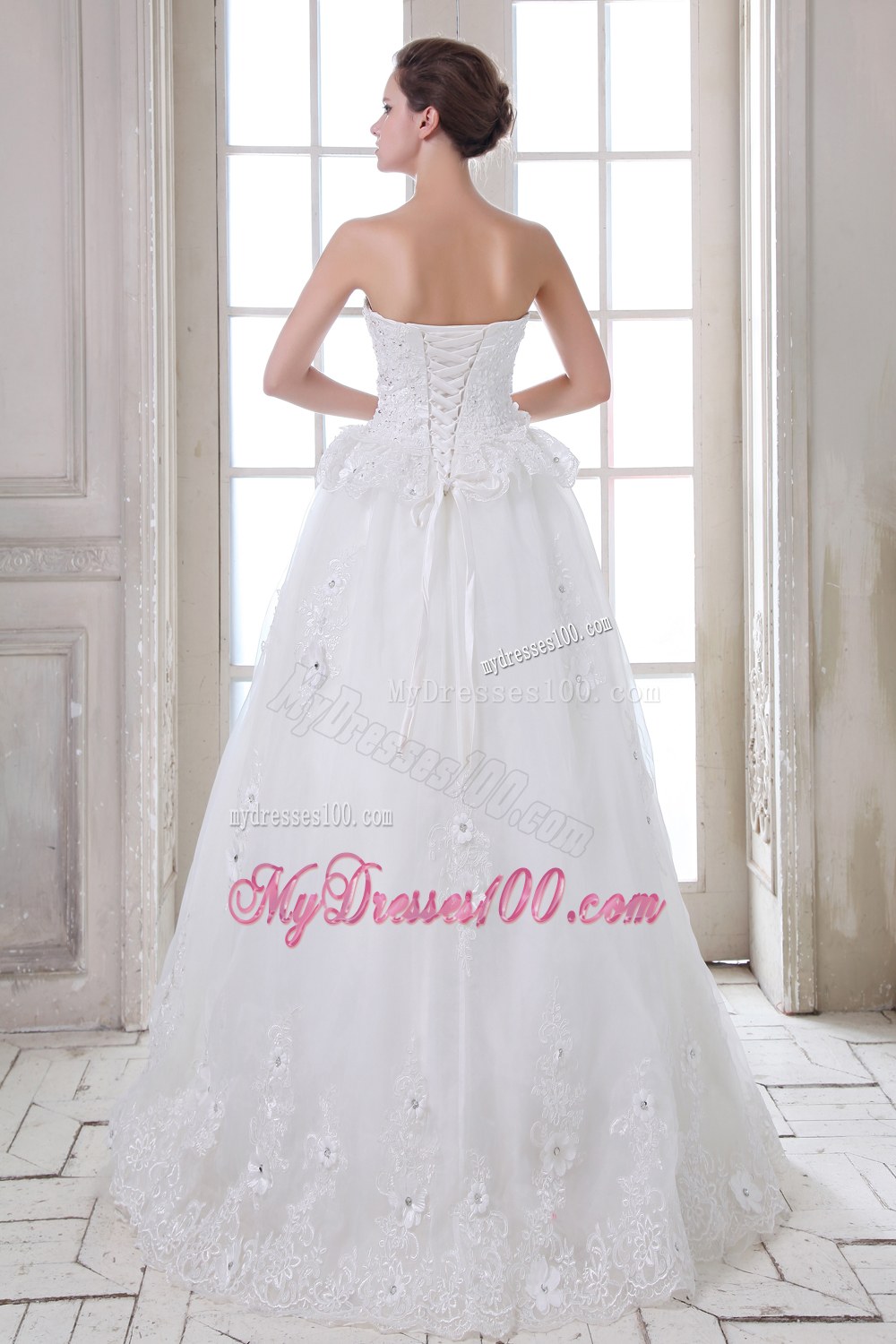 Brush Train Lace Wedding Dress with Beading and Appliques