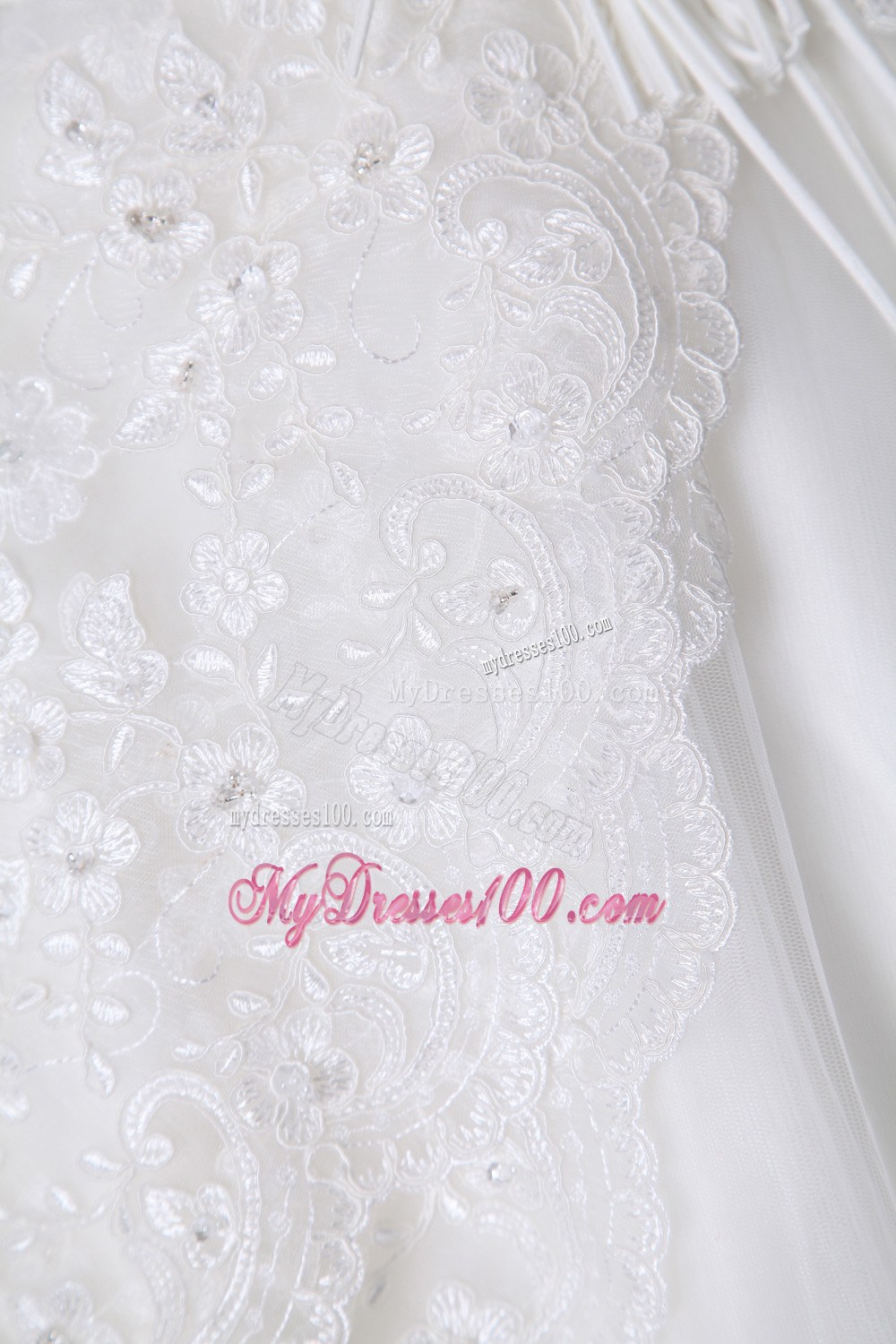 Beautiful Sweetheart Chapel Train Luxurious Lace Wedding Dresses