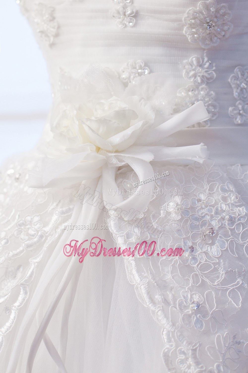 Beautiful Sweetheart Appliques and Flowers Bridal Gowns