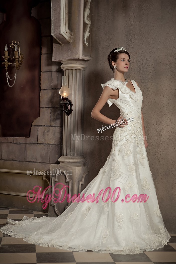 Beautiful V-neck Court Train Appliques 2013 Wedding Dresses On Sale