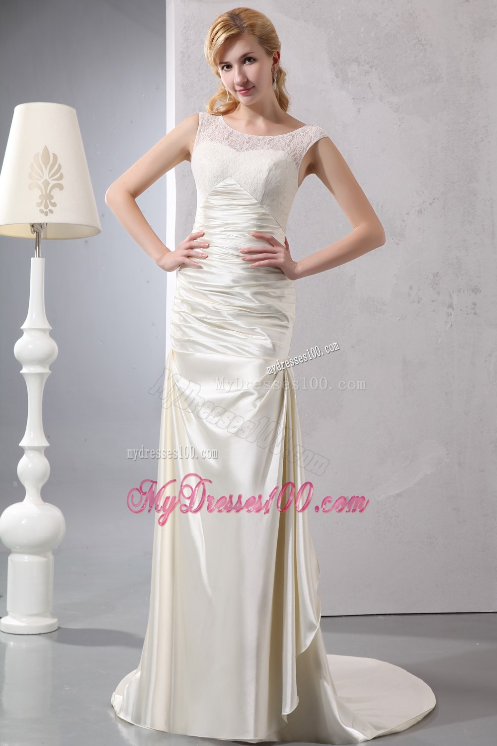 Beautiful Column Scoop Court Train Lace Wedding Dresses