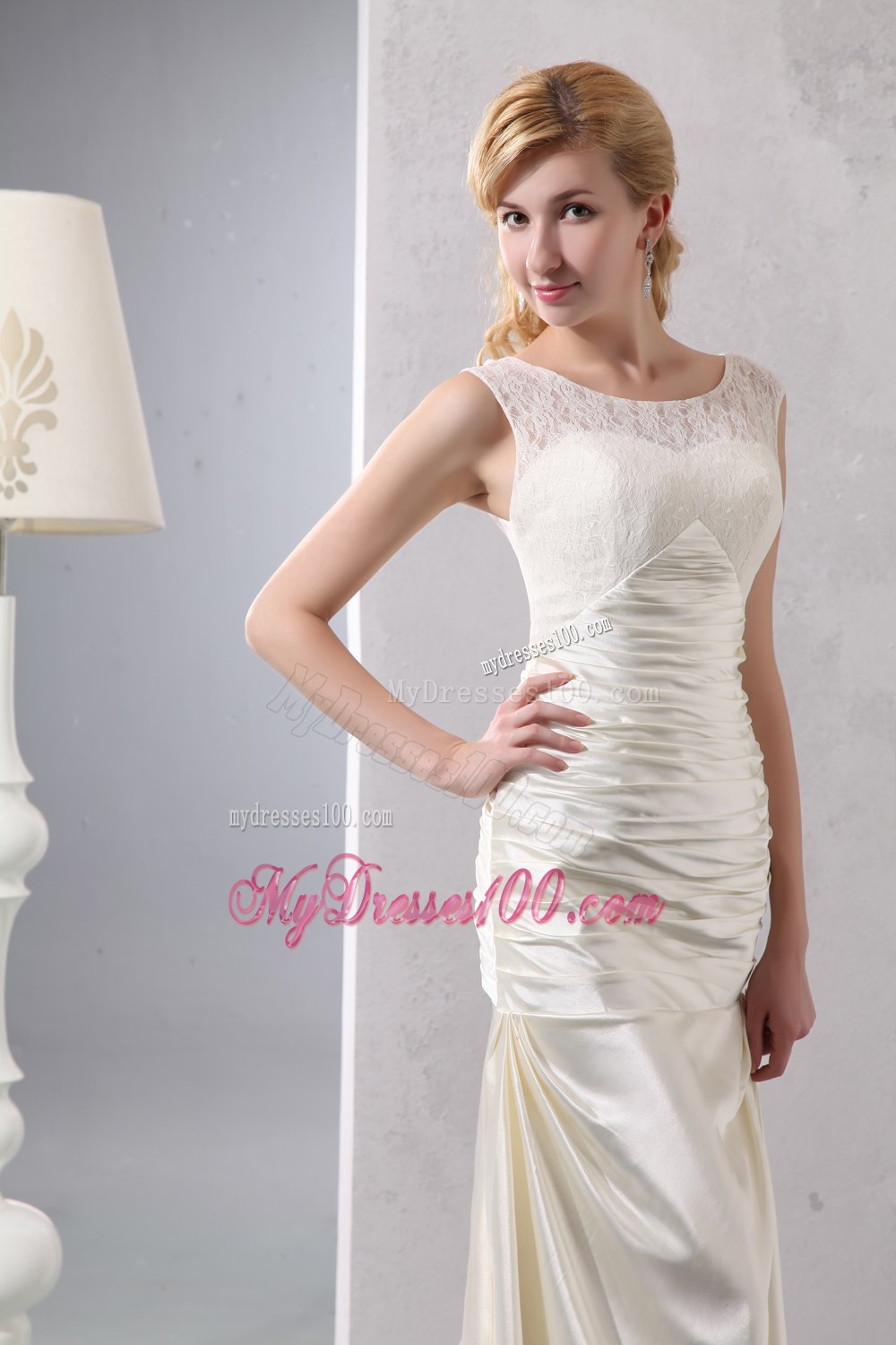 Beautiful Column Scoop Court Train Lace Wedding Dresses