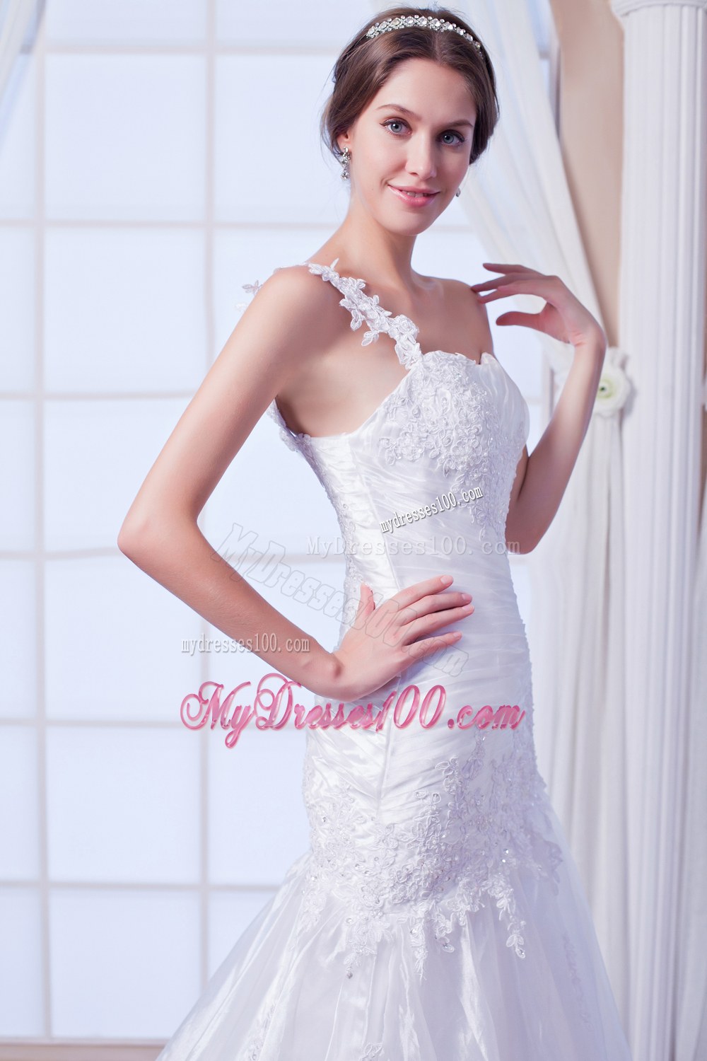 Beautiful Mermaid One Shoulder Chapel Train Wedding Gowns