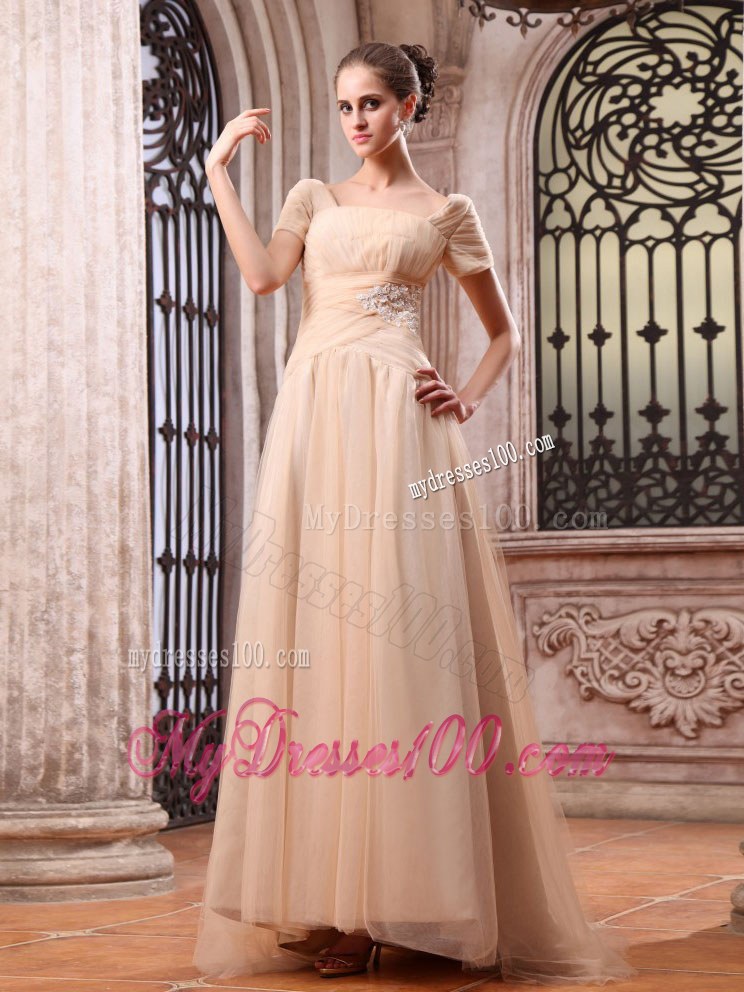 Appliques Square Champagne Wedding Dress with Short Sleeves