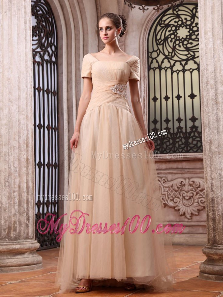 Appliques Square Champagne Wedding Dress with Short Sleeves