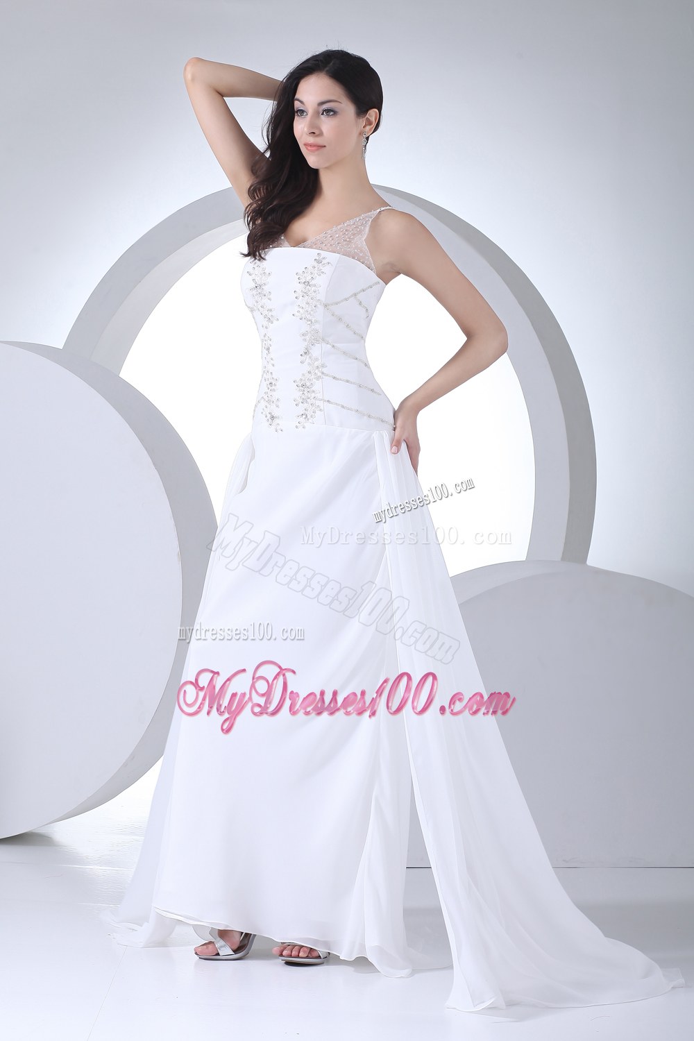 Pretty Column V-neck Wedding Dress with Appliques and Beading