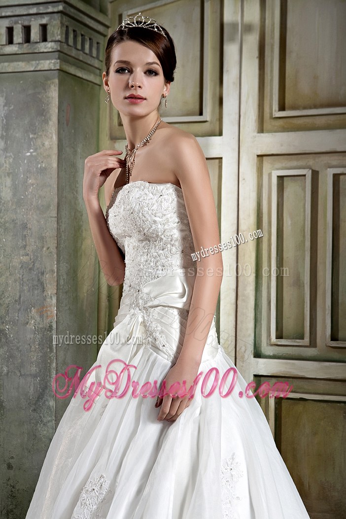Custom Made Strapless Court Train Appliques Wedding Dresses for 2013
