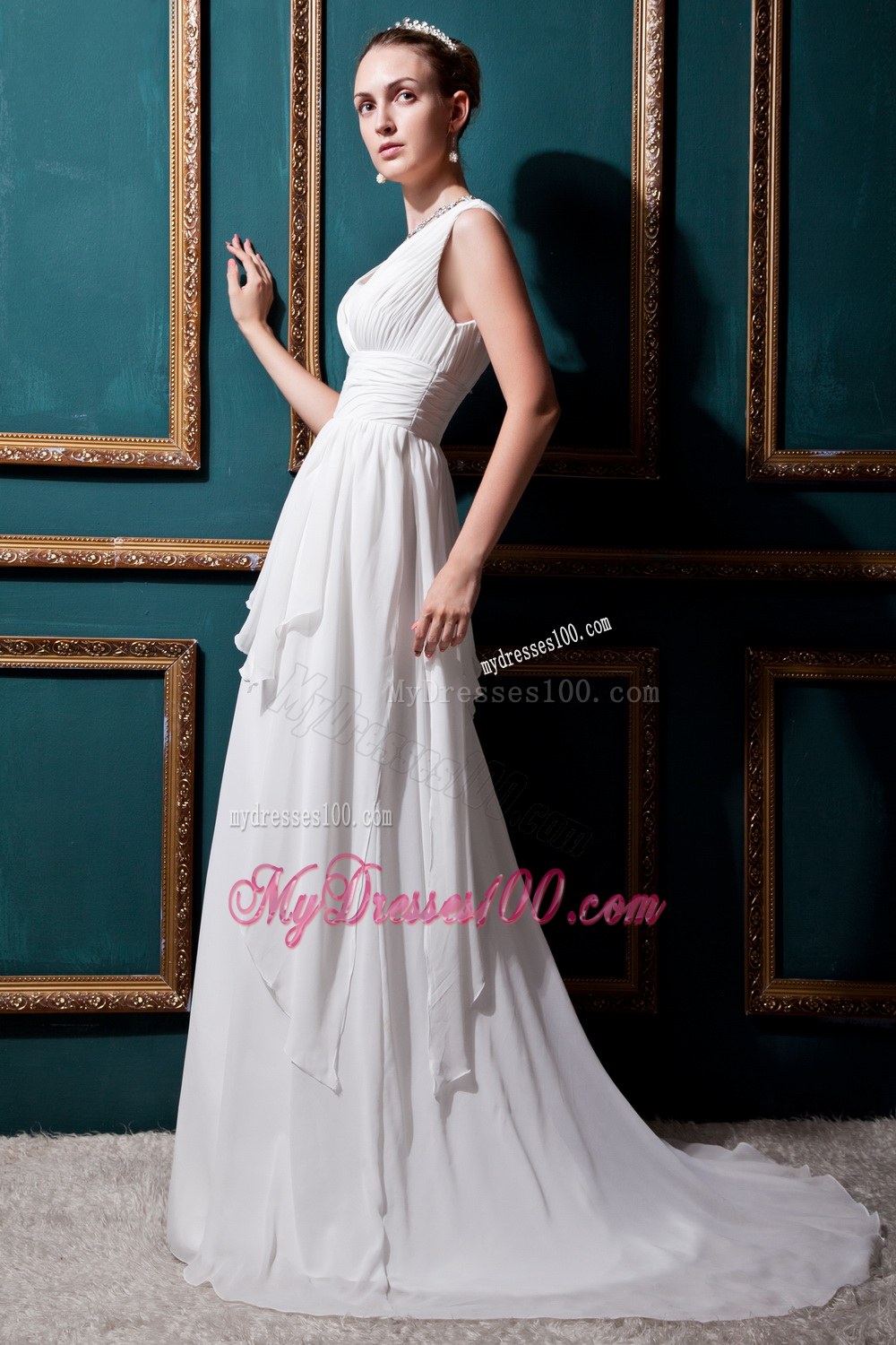 Discount Empire V-neck Brush Train Ruched Wedding Dresses