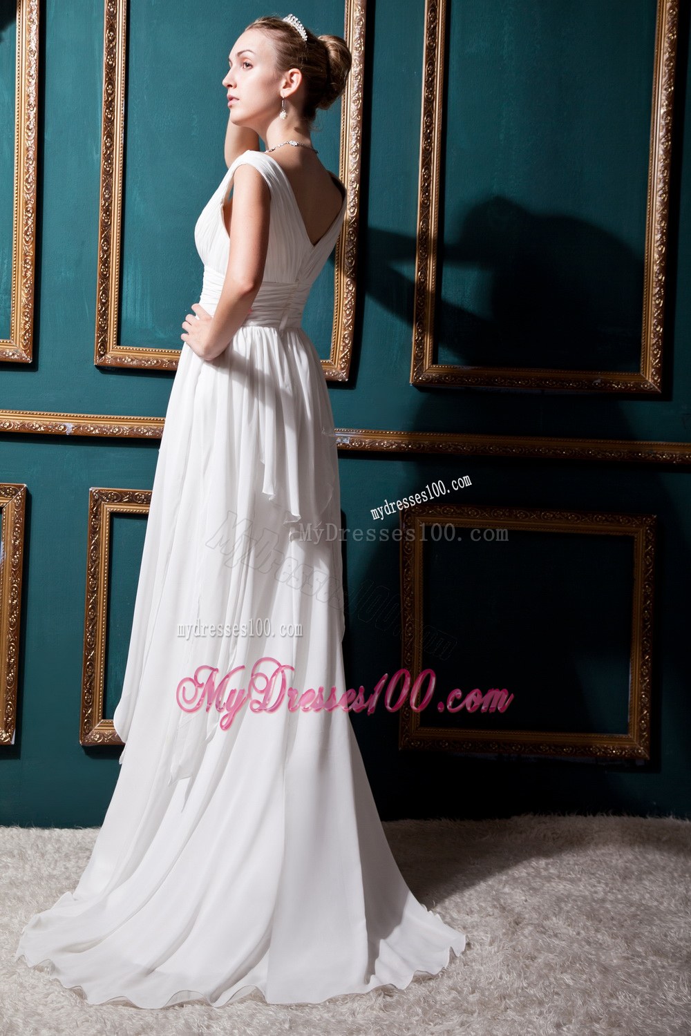 Discount Empire V-neck Brush Train Ruched Wedding Dresses