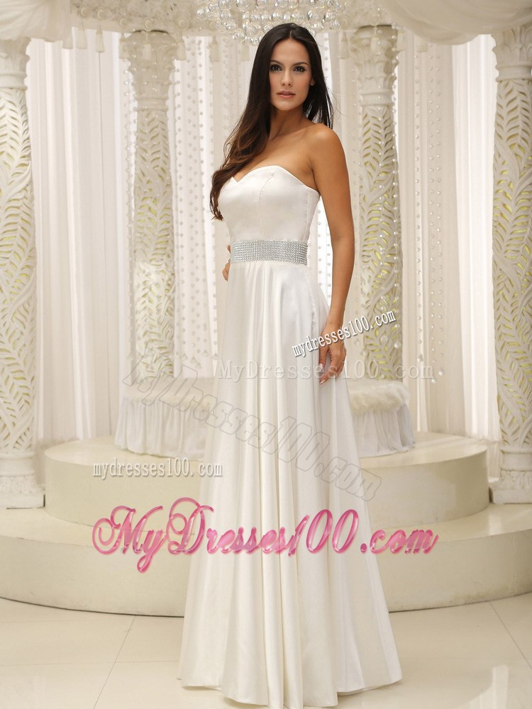 Simple Sweetheart 2013 Wedding Dress with Beaded Decorate Waist