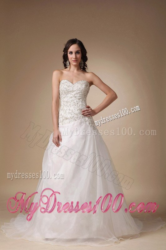 Elegant Sweetheart Court Train Beaded Wedding Gowns for Cheap