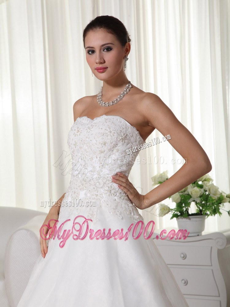Elegant Sweetheart Floor-length Lace Wedding Dresses for Cheap