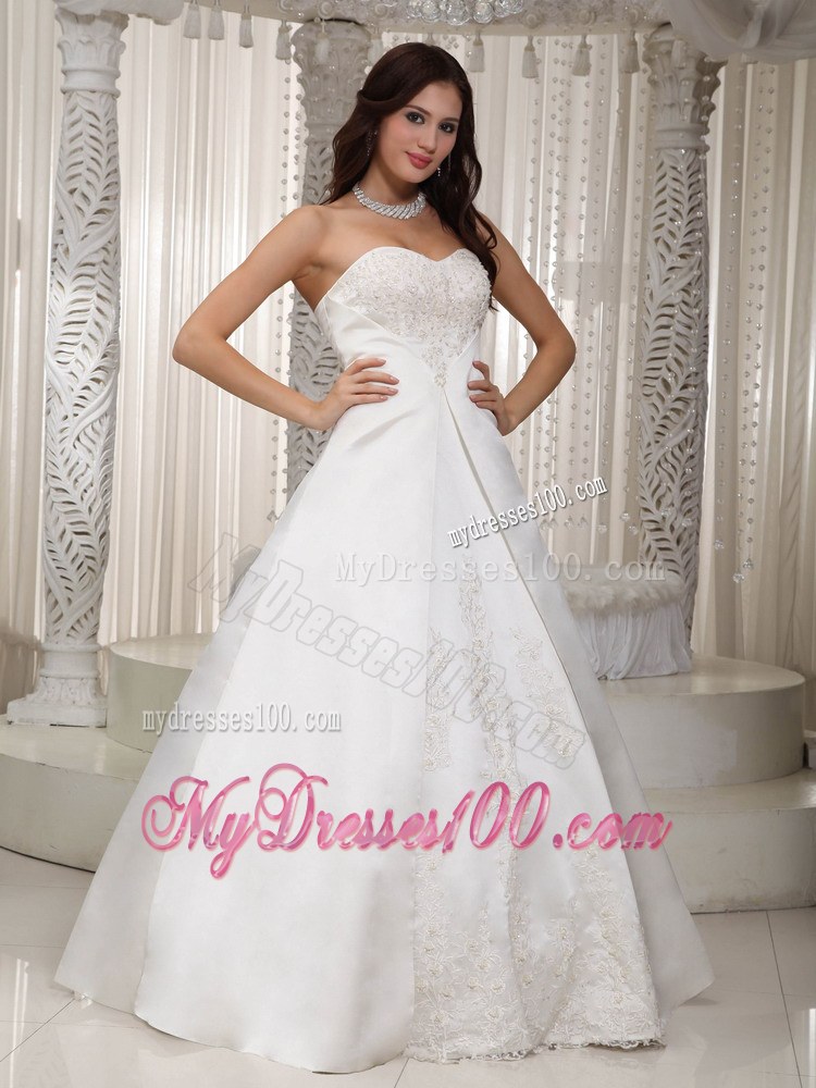 Elegant Sweetheart Floor-length Lace Cheap Wedding Gowns On Sale