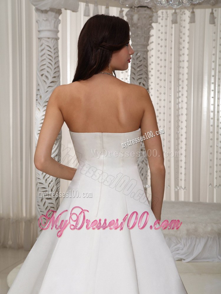 Elegant Sweetheart Floor-length Lace Cheap Wedding Gowns On Sale