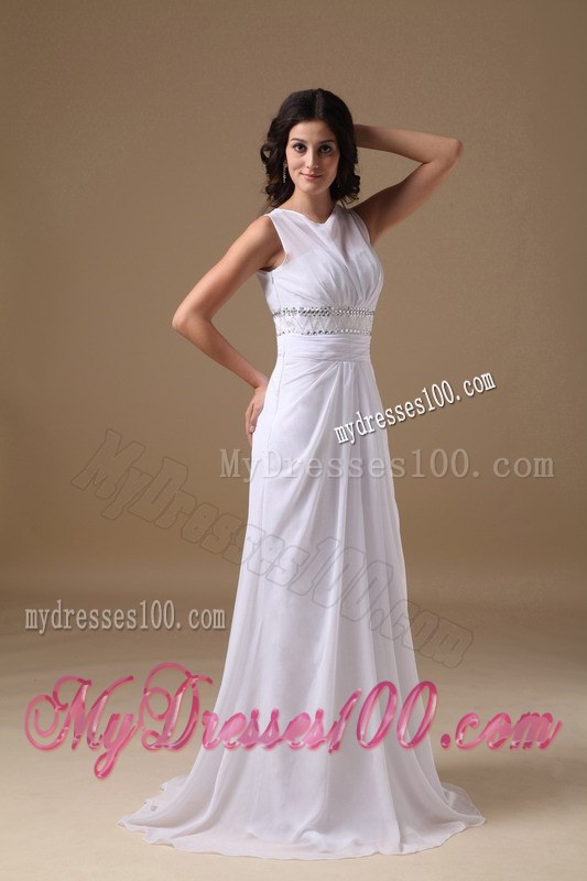 Elegant Empire Scoop Brush Train Beach Wedding Dress with Beading