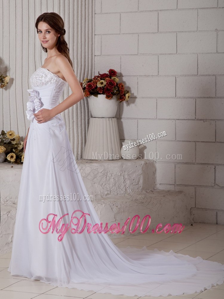 Elegant Strapless Court Train Beading Wedding Dresses with Flowers