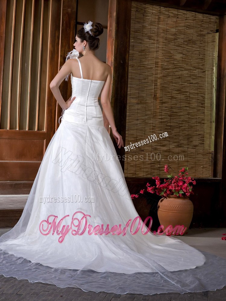 Elegant Flowers One Shoulder Chapel Train Appliques Bridal Dress