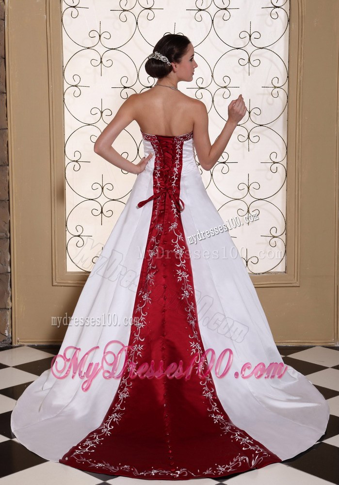 Gorgeous Chapel Train For 2013 Embroidery Wedding Dresses New Style
