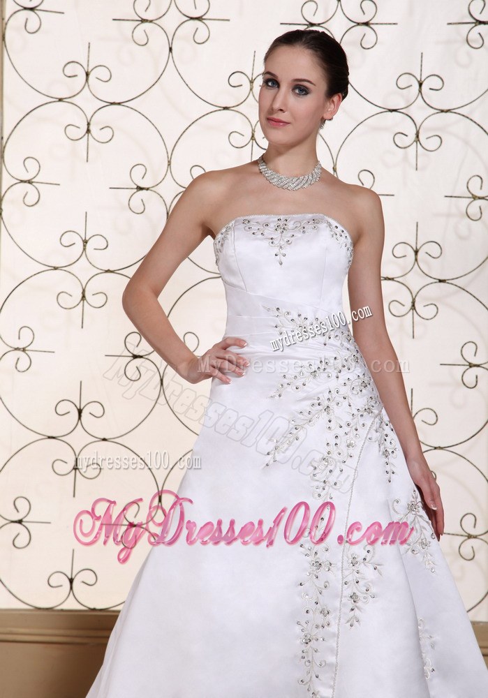 Embroidery with Beading Strapless Elegant For 2013 Wedding Dresses