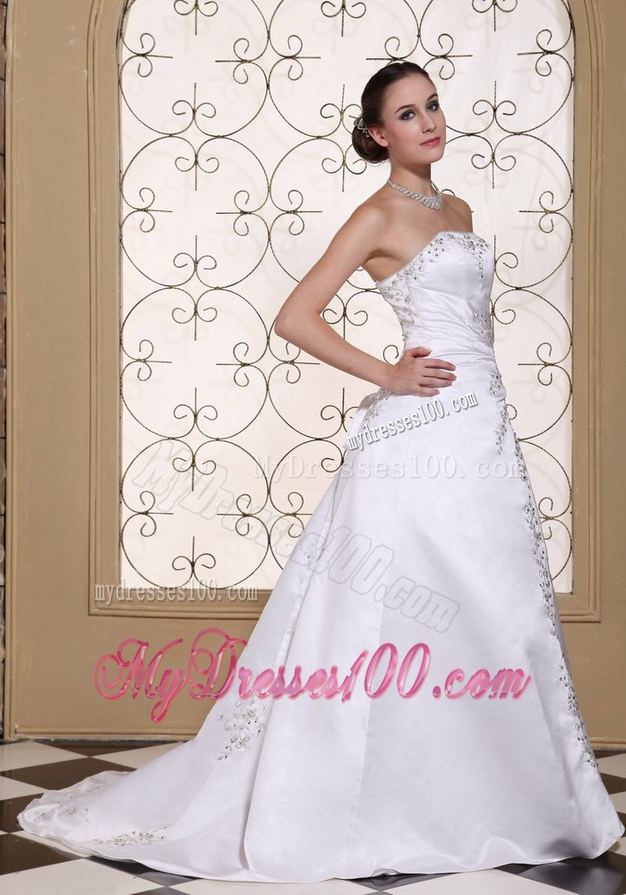 Embroidery with Beading Strapless Elegant For 2013 Wedding Dresses