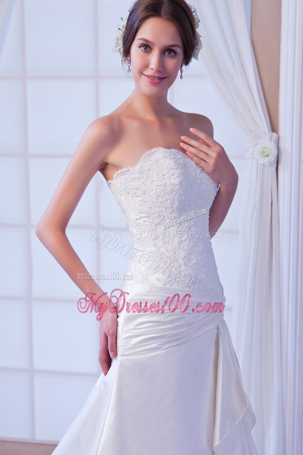 Exclusive Mermaid Strapless Court Train Lace Wedding Dresses