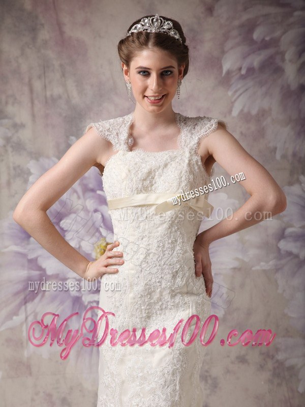 Exquisite Column Straps Floor-length Lace Wedding Dresses with Bow