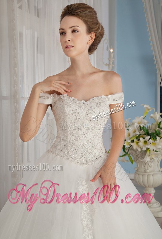 Fashionable Ball Gown Off The Shoulder Beaded Wedding Gowns