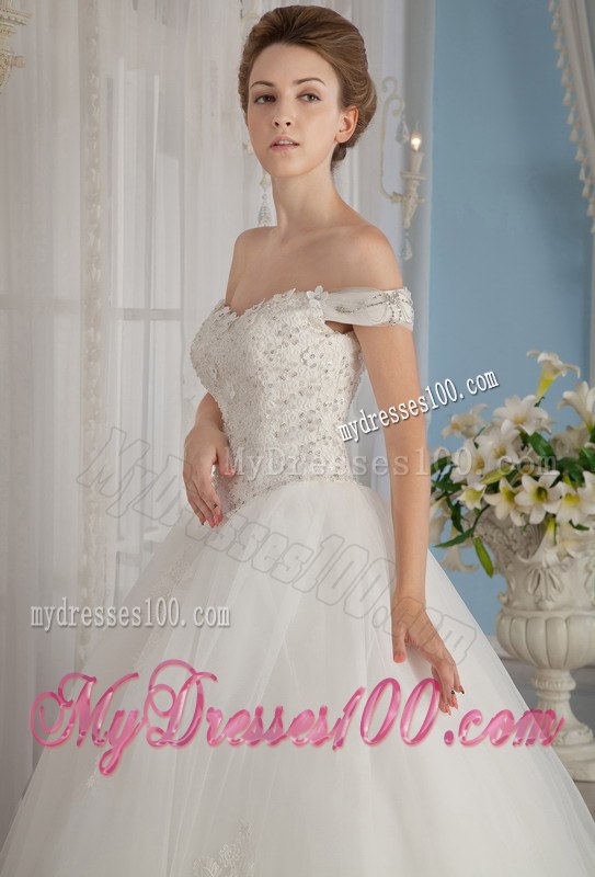 Fashionable Ball Gown Off The Shoulder Beaded Wedding Gowns