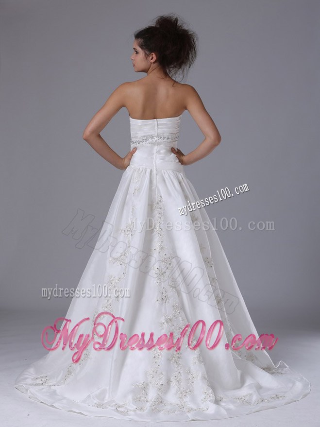Fashionable Beaded Sweetheart Brush Train Wedding Dresses