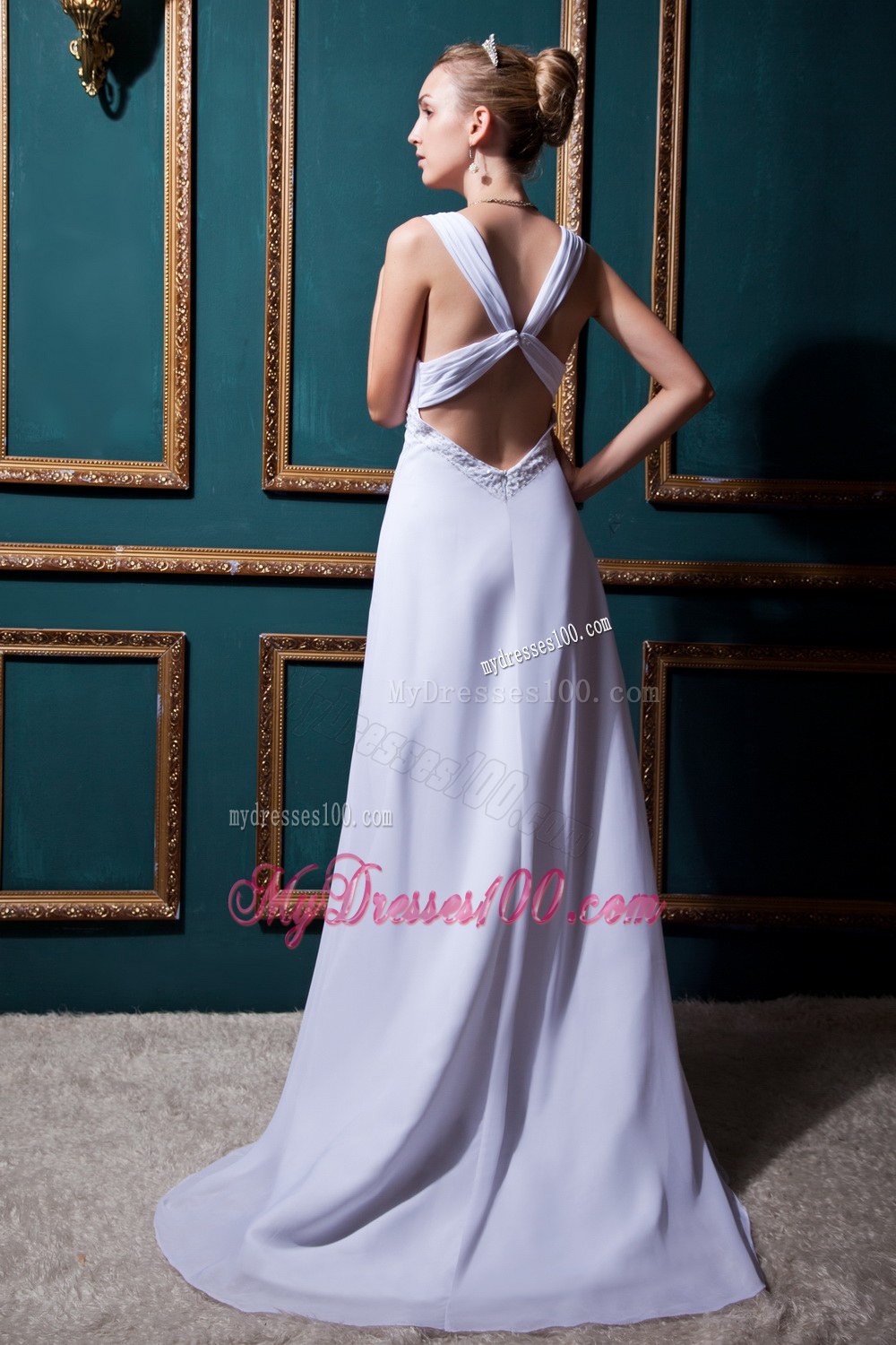 Fashionable Empire V-neck Brush Train Beading Wedding Dress