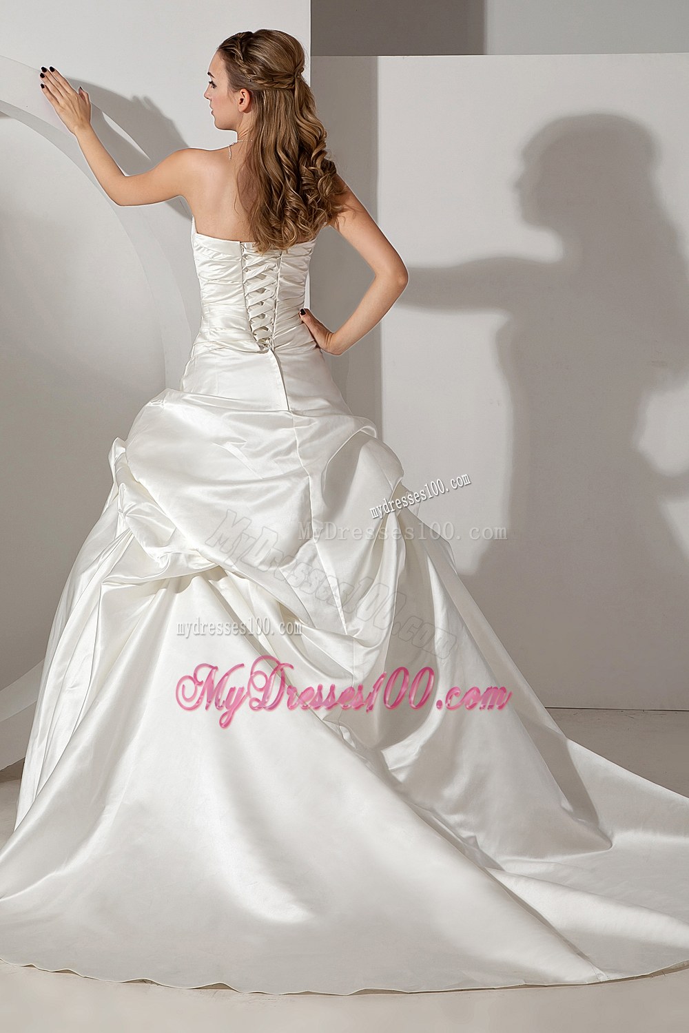 Formal Sweetheart Chapel Train Beaded Wedding Dress with Flowers